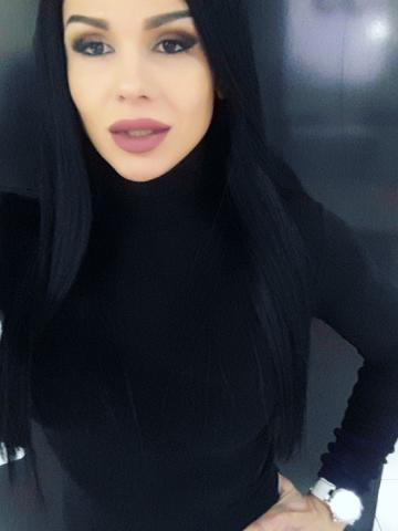 Алина